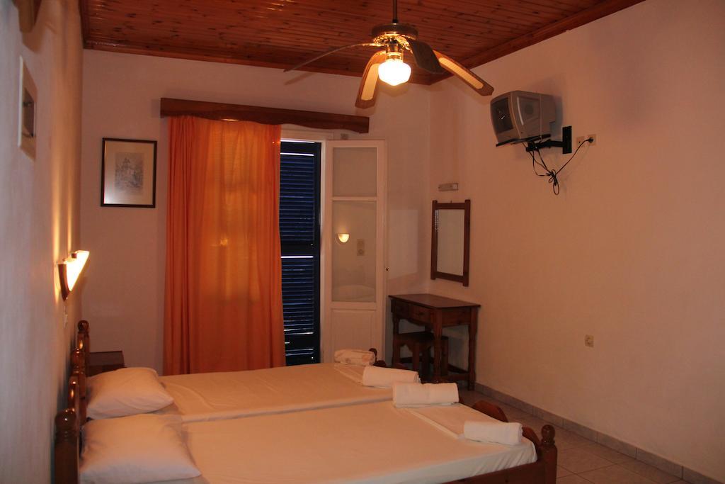 Theodora Studios Yénion Zewnętrze zdjęcie